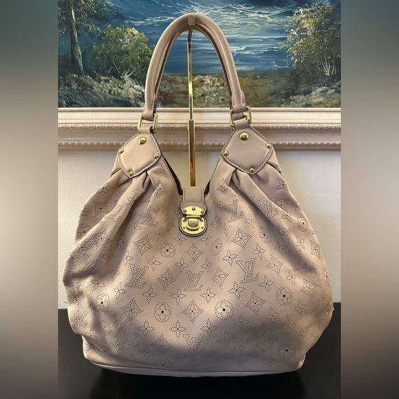 Louis Vuitton Handbags - Louis Vuitton Monogram Mahina Hobo beige